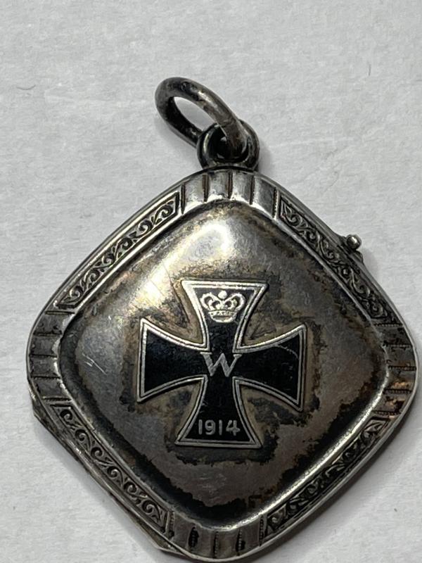 German WW1 patriotic photo medaillon locket 1914