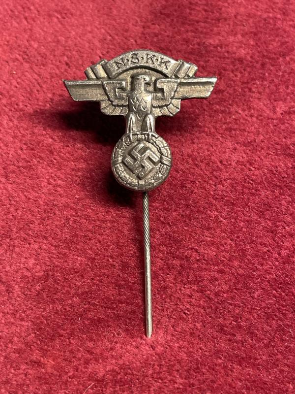 Nationalsozialistisches Kraftfahrkorps (NSKK) membership badge