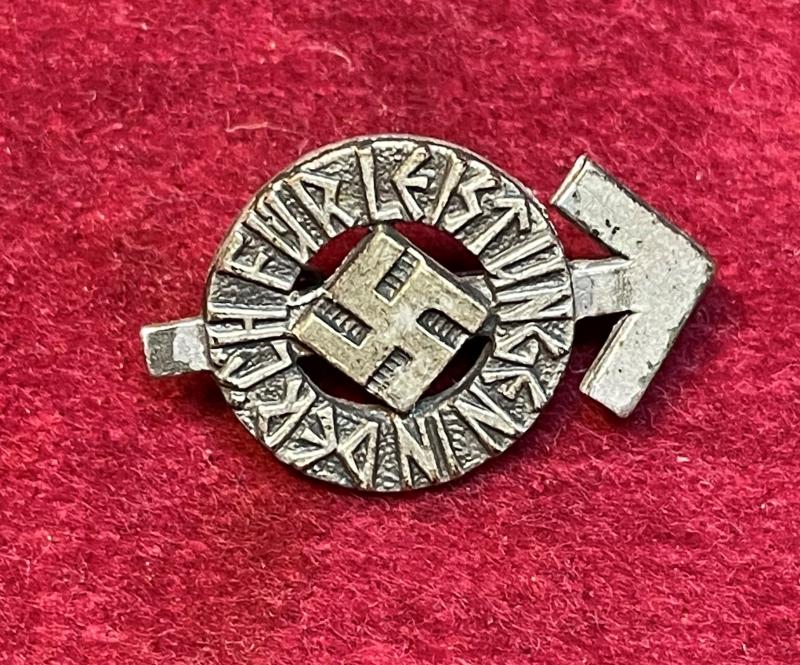 3rd Reich HJ Miniatur Leistungsabzeichen M1/34