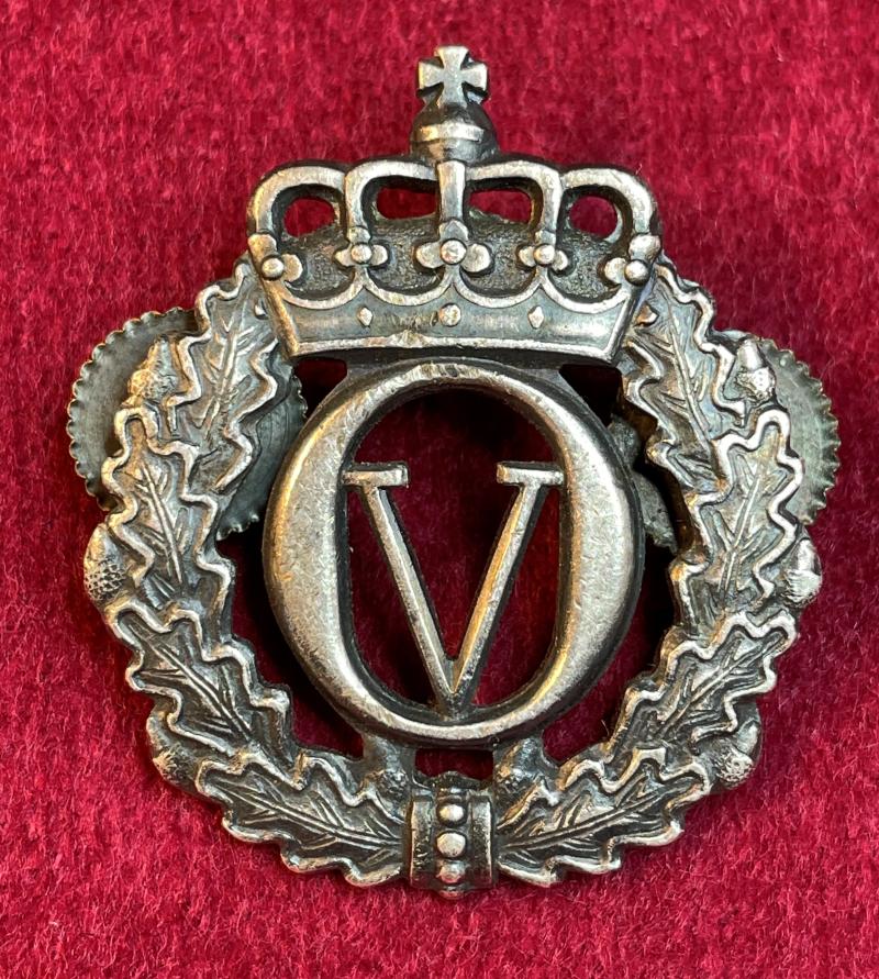 Norway Cap badge King Olaf V (1959)