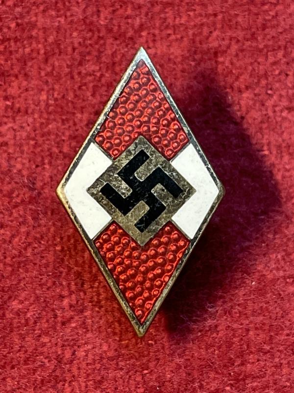 3rd Reich HJ mitgliedsabzeichen RZM M1/77