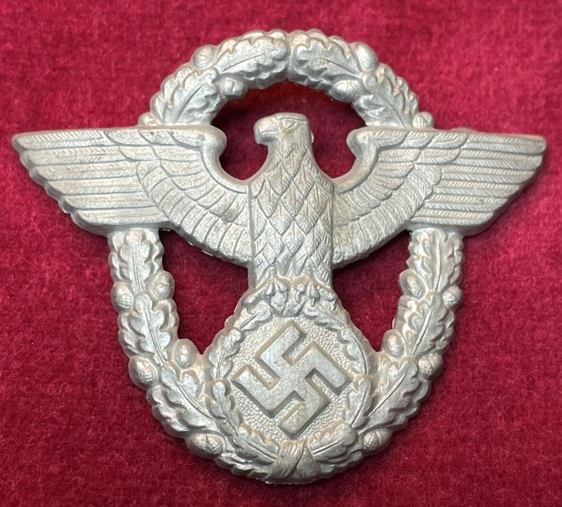 3rd Reich Polizei mützenadler 2. form (Assmann)