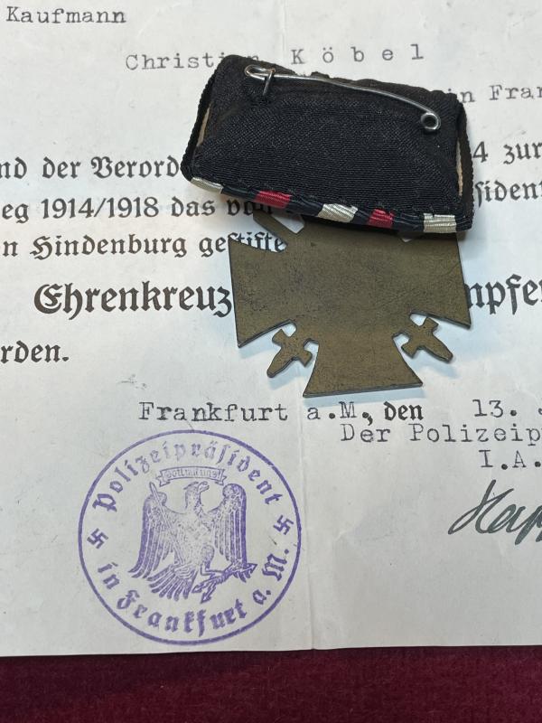 3rd Reich Frontkämpferkreuz mit Einzelspange und urkunde