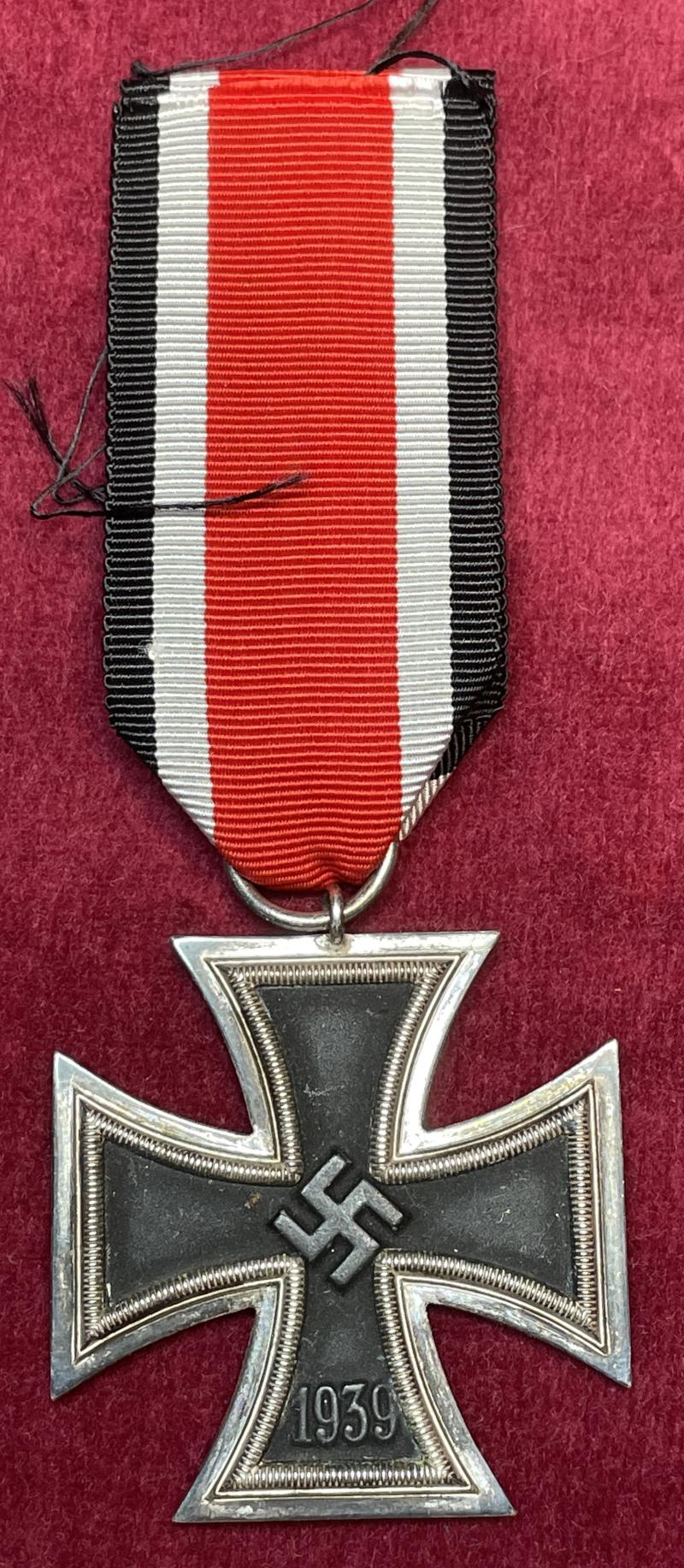 3rd Reich Eisernes Kreuz 2. Klasse 1939 (Attr. Steinhauer & Lück)