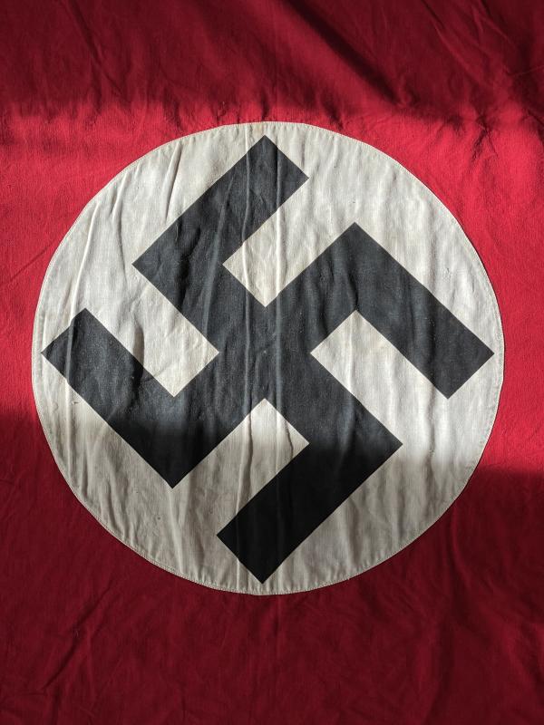 3rd Reich Bannerfahne/ hausfahne NSDAP (3.00x0.80)