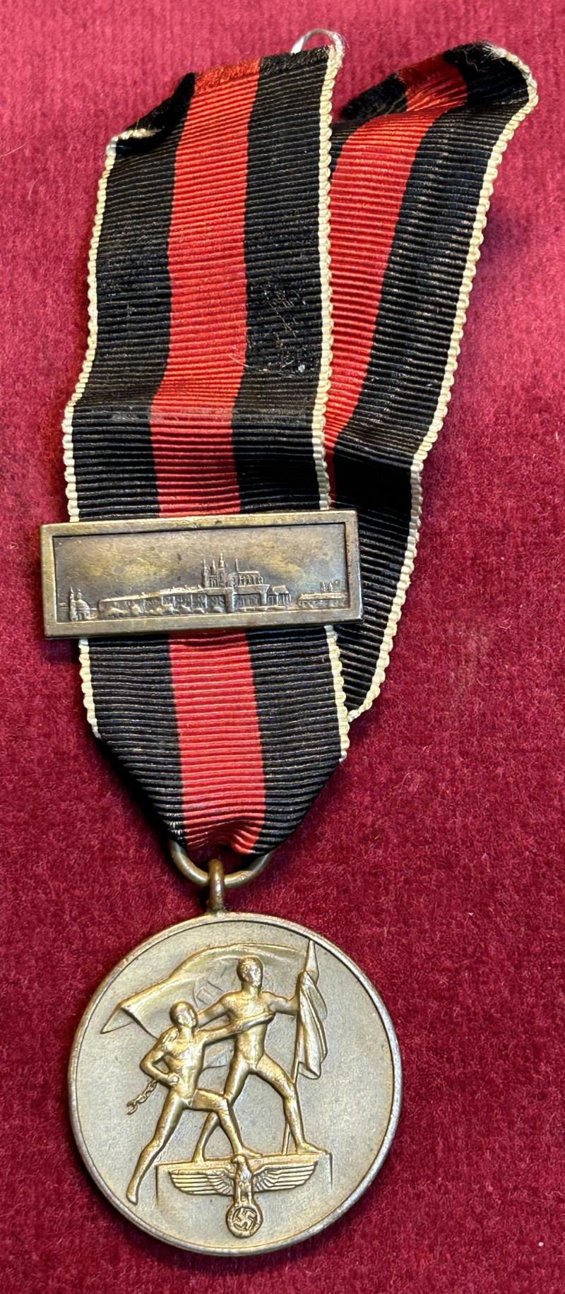 3rd Reich Anschluss Sudetenland Medaille mit Pragerburg spange