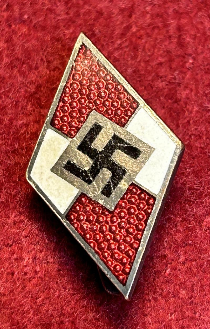 3rd Reich HJ mitgliedsabzeichen RZM M1/9