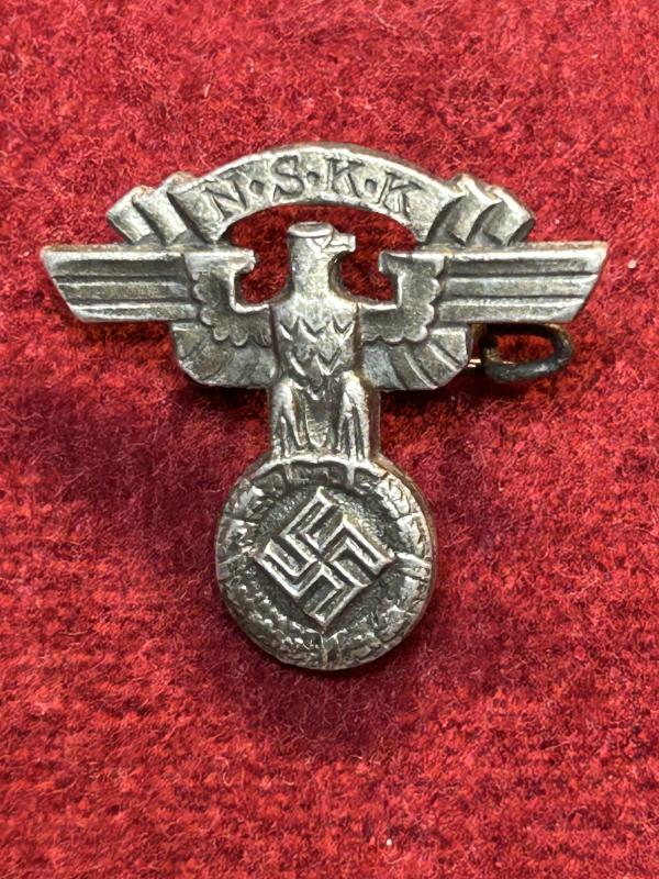 3rd Reich NSKK mitgliedsabzeichen M1/17