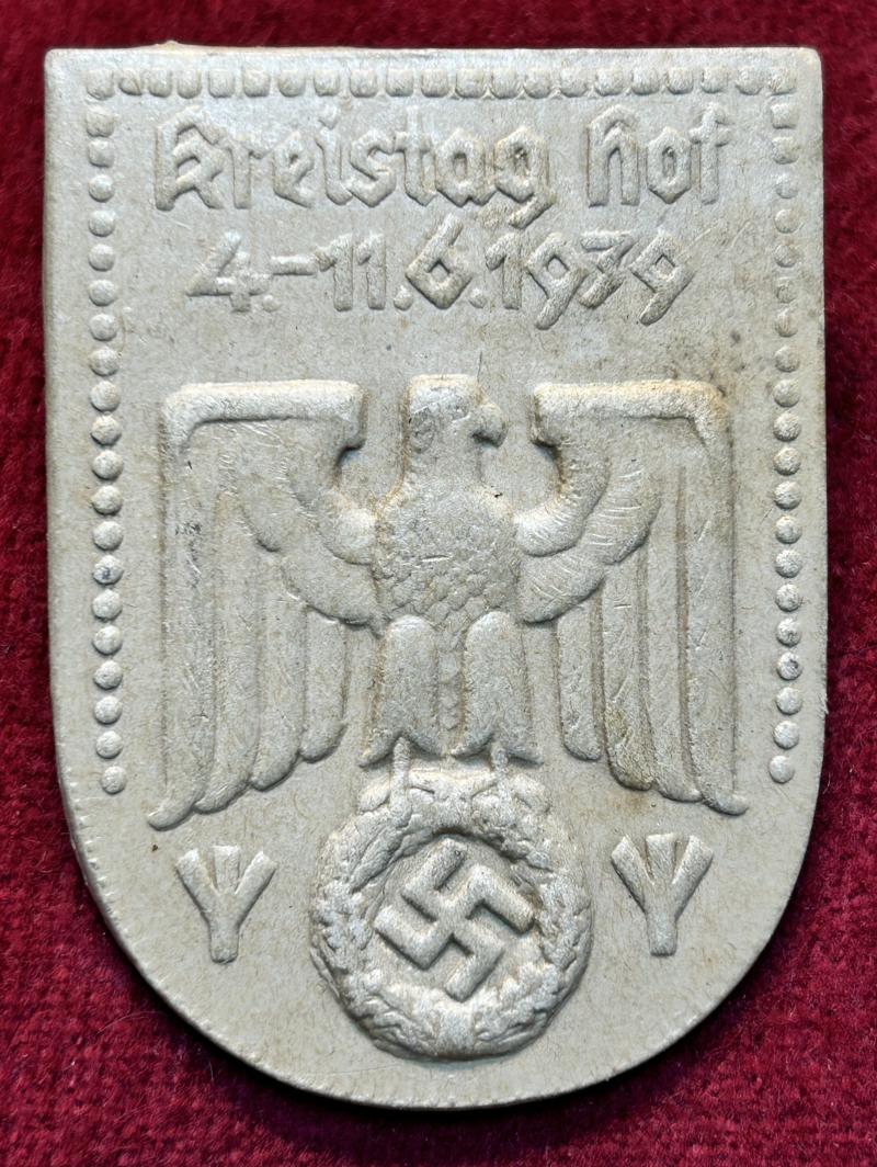 3rd Reich NSDAP Kreistag Hof 1939 Papierabzeichen
