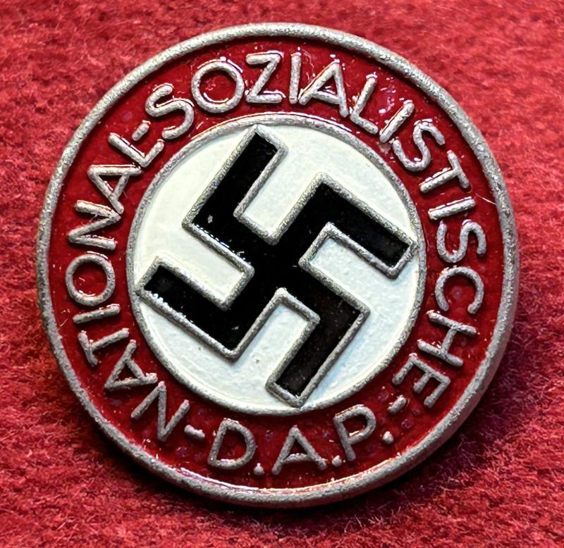3rd Reich NSDAP Parteiabzeichen (Schmidhäussler)