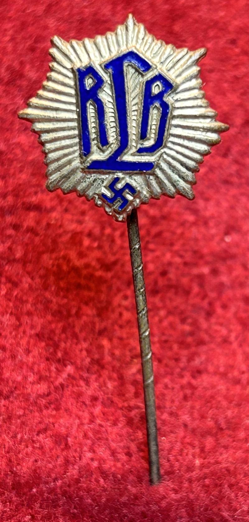 3rd Reich RLB Mitgliedsabzeichen 1. Form (H. Aurich)