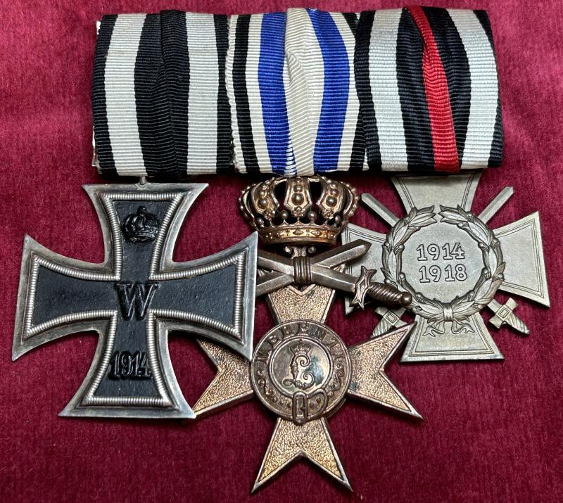 Deutsche Reich Ordensspange mit 3 Auszeichnungen und feldspange