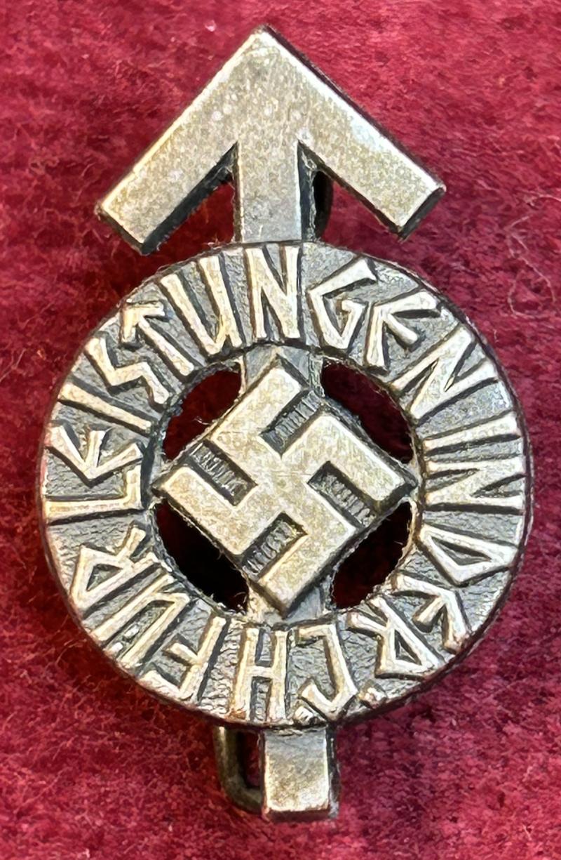 3rd Reich HJ Miniatur Leistungsabzeichen M1/63