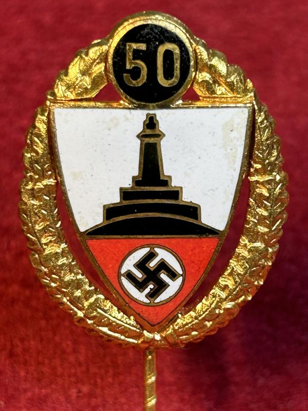 3rd Reich DRKB Silberne Ehrennadel für 50 jährige Mitgliedschaft 2. Form