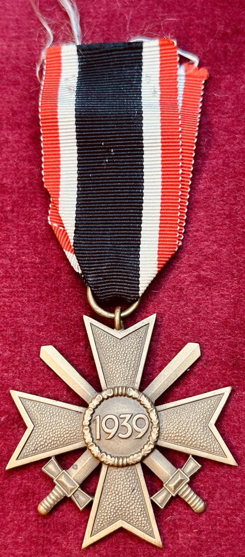 3rd Reich Kriegsverdienstkreuz mit Schwertern 2. Klasse, 1939 (41)