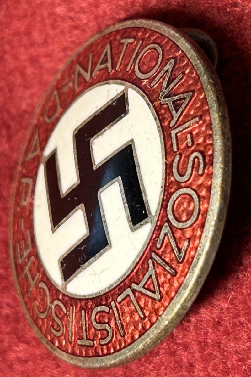 3rd Reich NSDAP Parteiabzeichen (Karl Hensler)