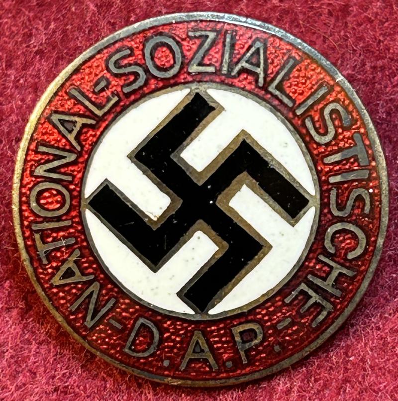 3rd Reich NSDAP Parteiabzeichen (M1/34)