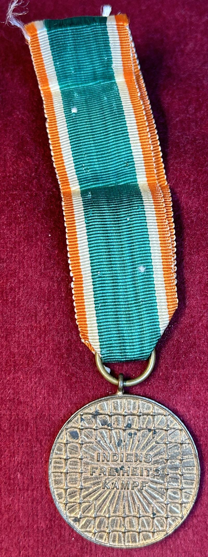 3rd Reich Medaille des Ordens Azad Hind in Gold
