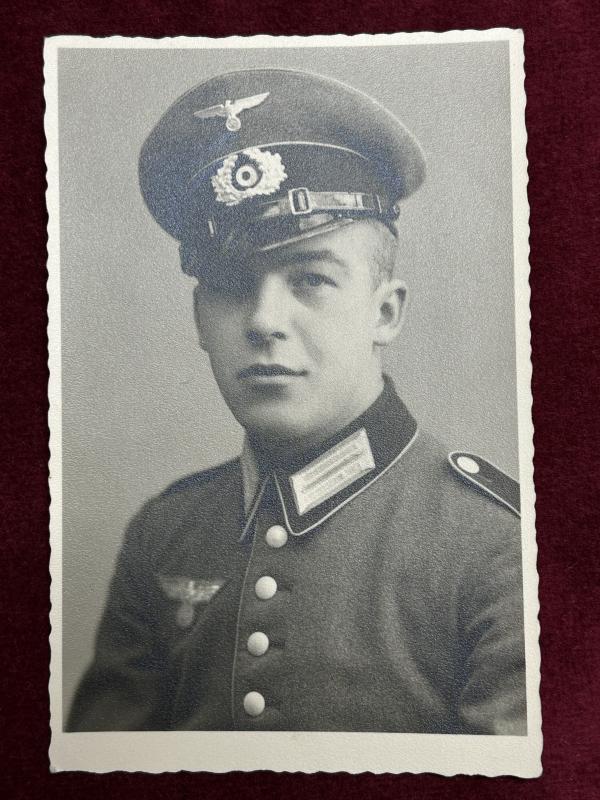 3rd Reich Foto Ein Wehrmacht Infanterie Soldat in Parade Uniform
