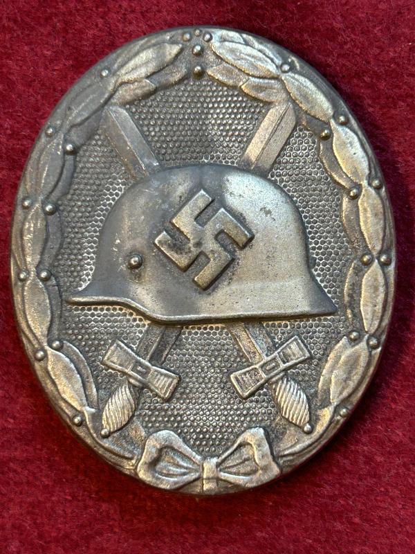 3rd Reich Verwundetenabzeichen 1939 in Silber (127)