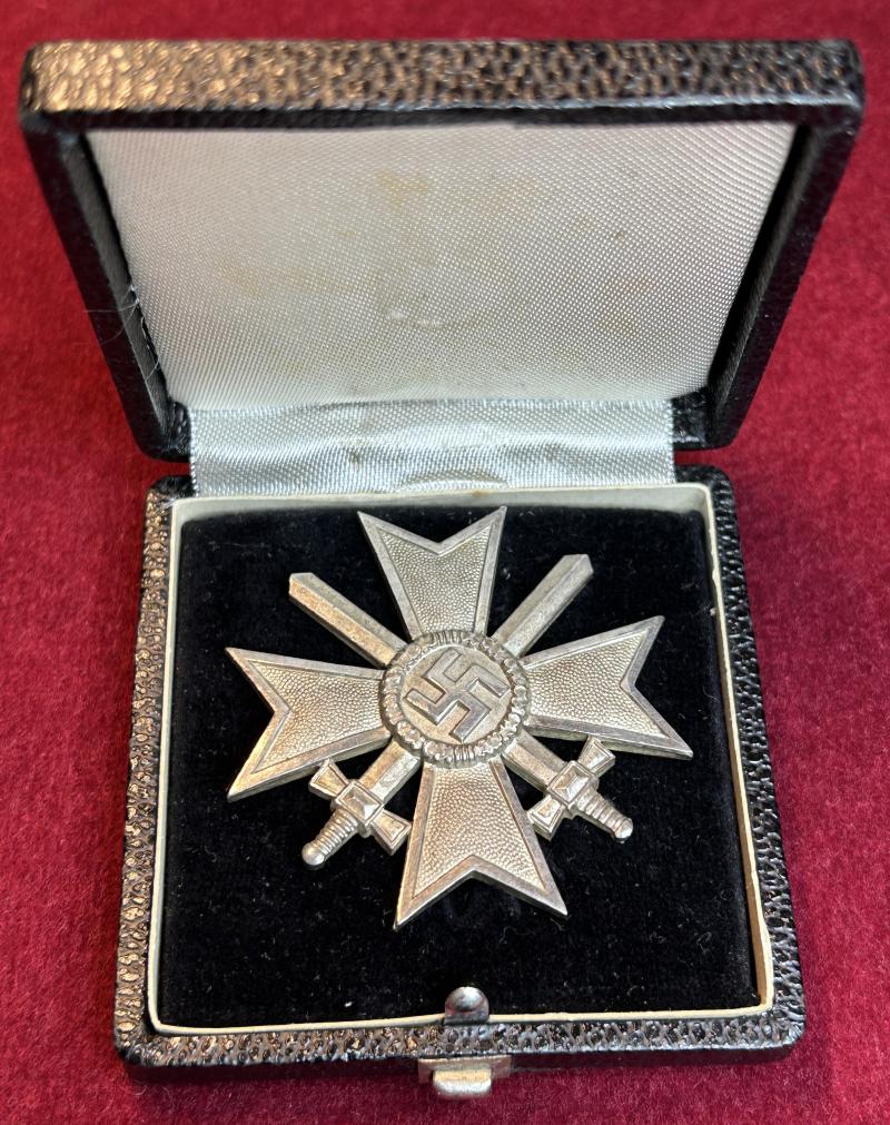 3rd Reich Kriegsverdienstkreuz mit Schwertern 1. Klasse 1939 mit Etui (43)