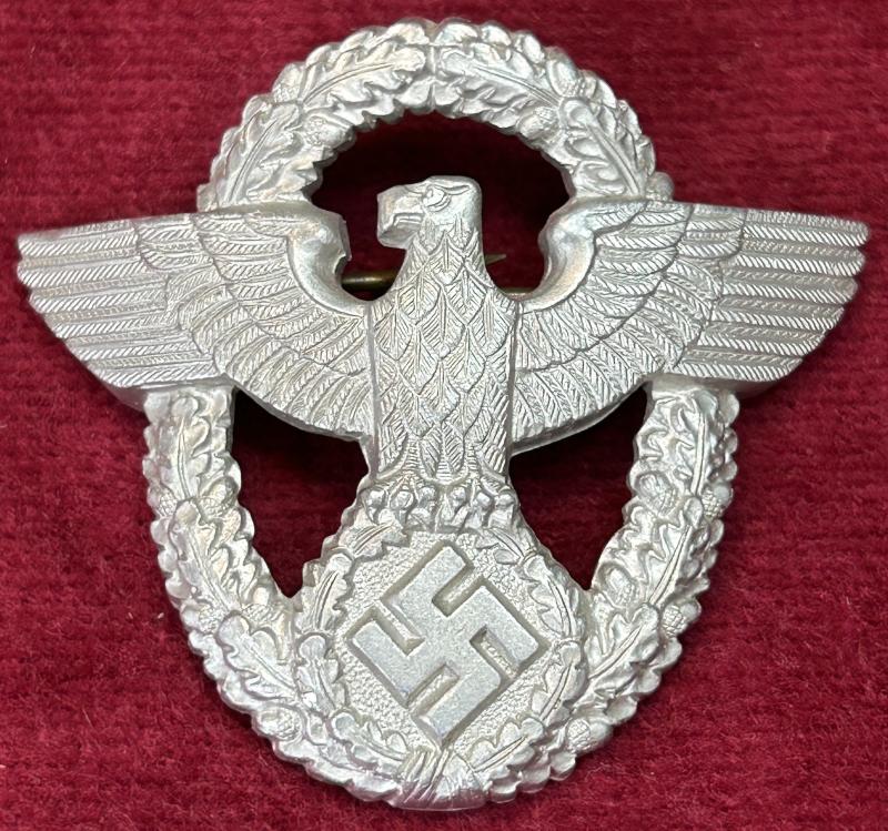 3rd Reich Polizei mützenadler 2. form