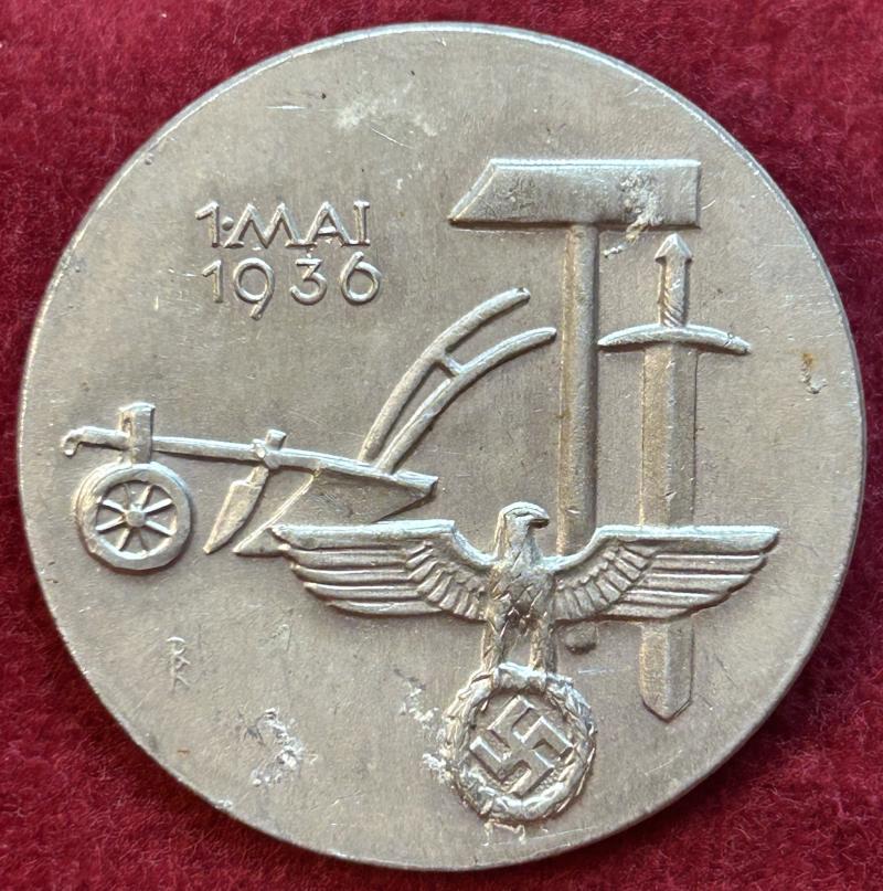 3rd Reich DAF Tag der Arbeit 1936 abzeichen