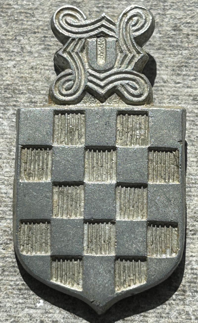 UHRO Ustaša cap badge